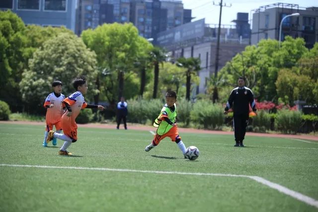 阿森纳2比0战胜巴黎 哈弗茨头槌破门当选队内最佳